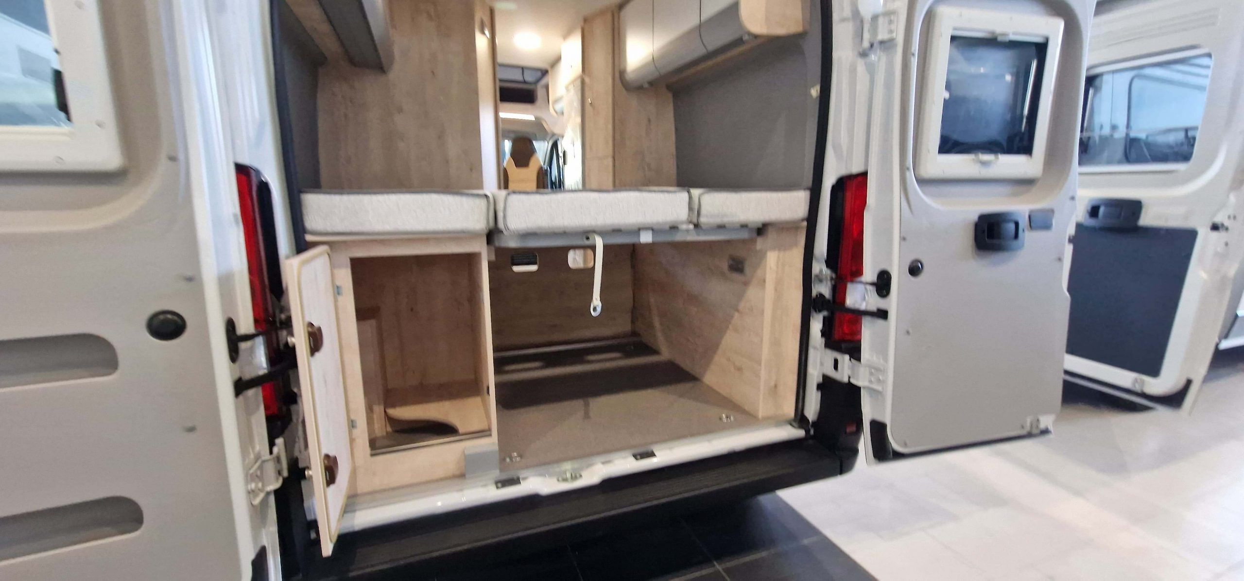 CLEVER CELEBRATION 600 (6)