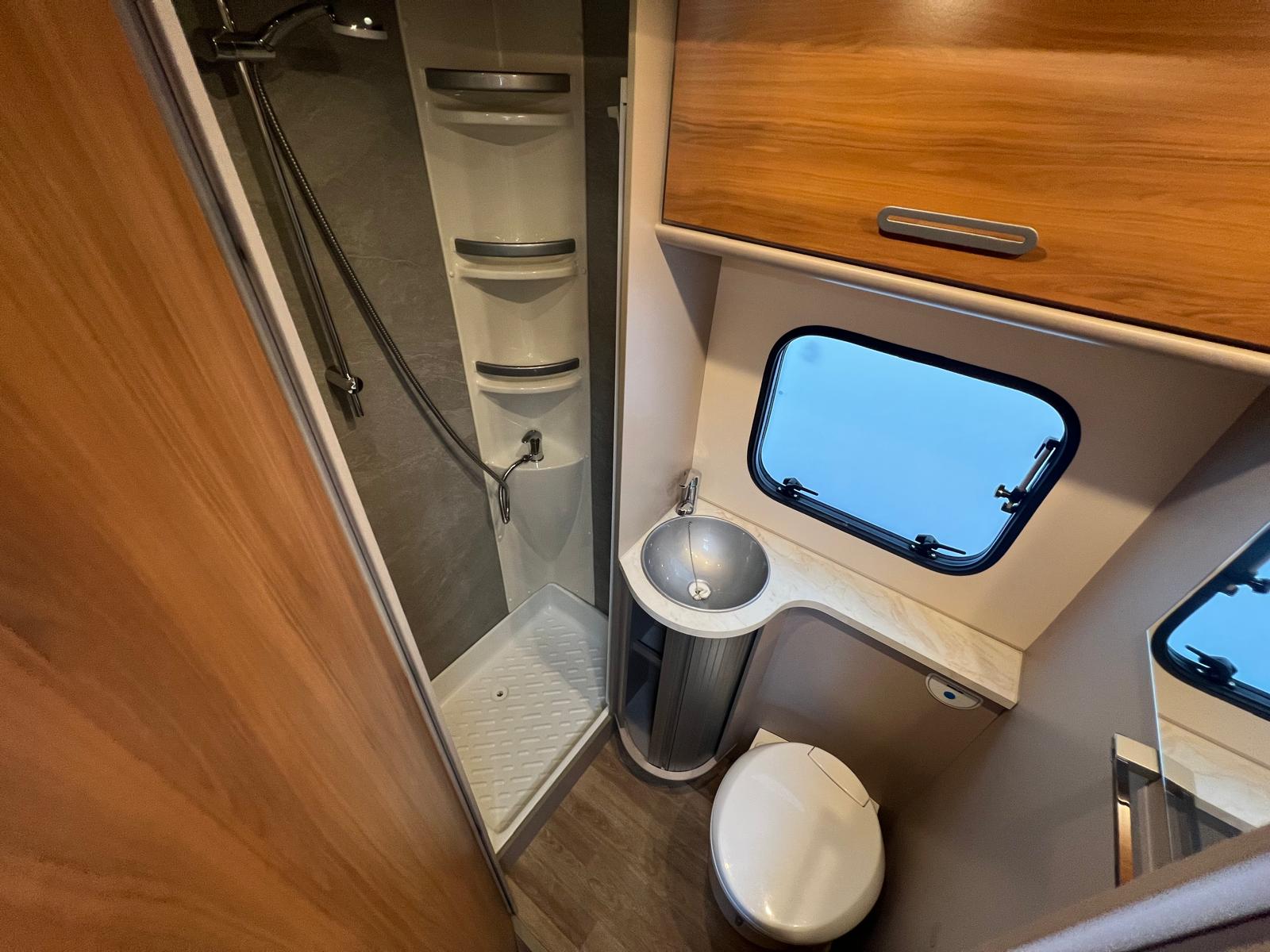 AUTOCARAVANA RIMOR HYGGE 7 (11)