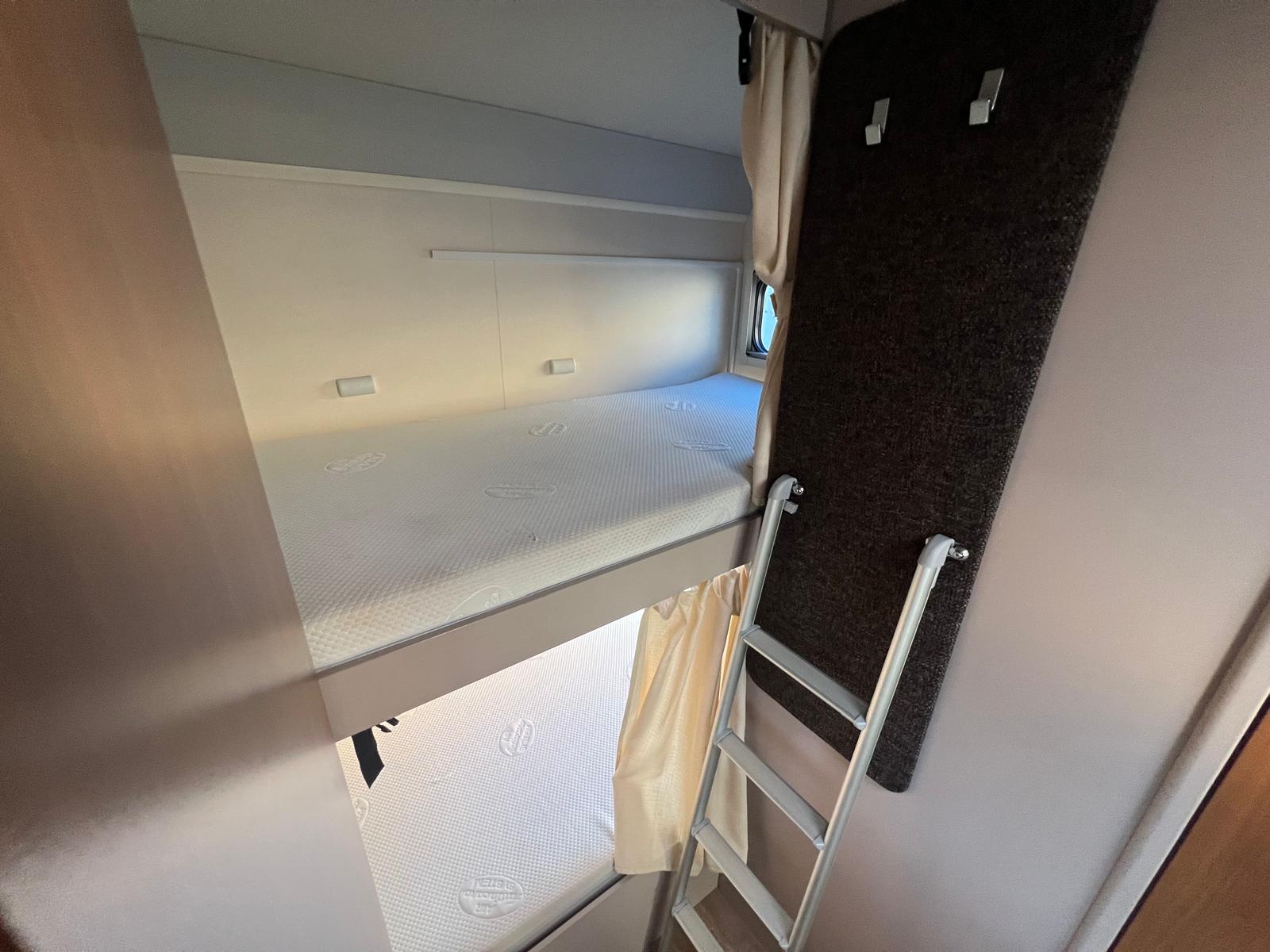 AUTOCARAVANA RIMOR HYGGE 7 (14)