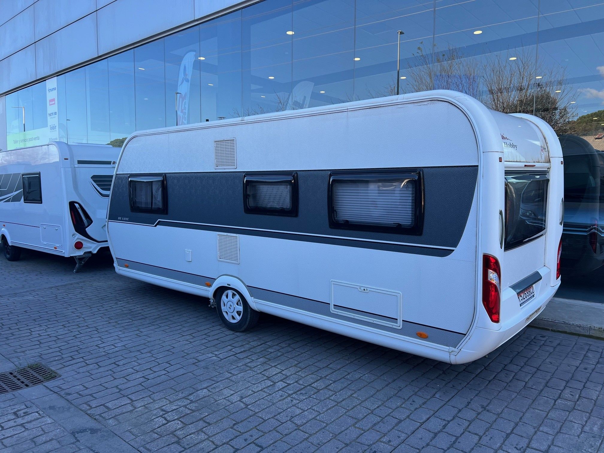 HOBBY 515 UHK LUXE (1)