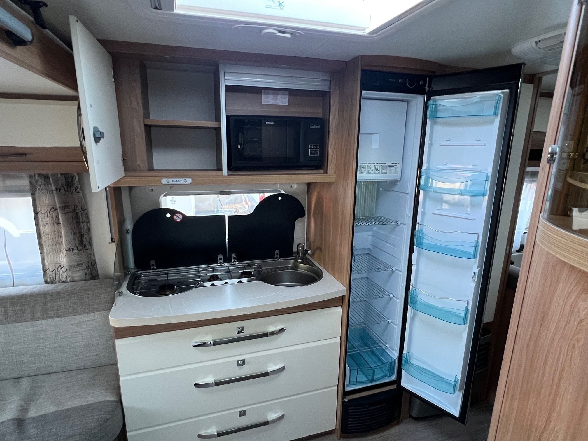 HOBBY 515 UHK LUXE (12)